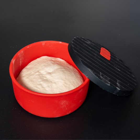 Silicone Pizza Dough Box - 700ml Stackable Fermentation Containers with Airtight Lids